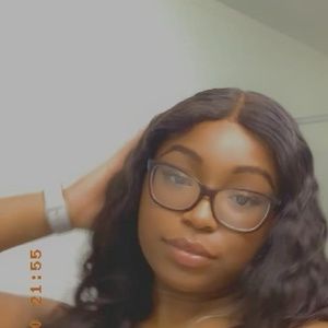 Meet your Posher, Blair